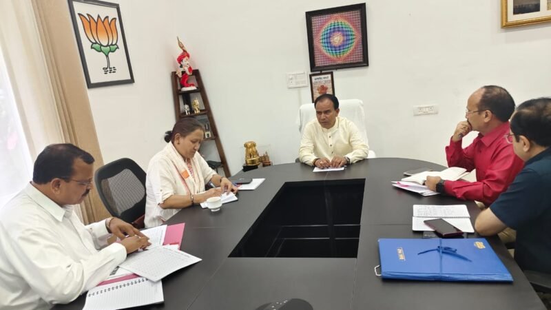 उत्तराखंड शिक्षा विभाग में 11 हजार पदों पर होगी भर्ती