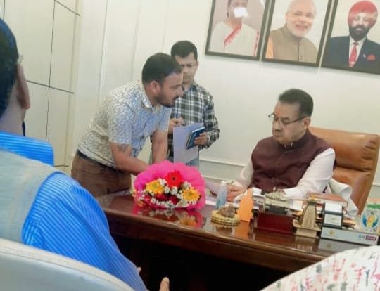 कृषि मंत्री से मिला यमुना घाटी के किसानों का प्रतिनिधिमंडल, ओलावृष्टि से हुए नुकसान के लिए मुआवजे का आश्वासन