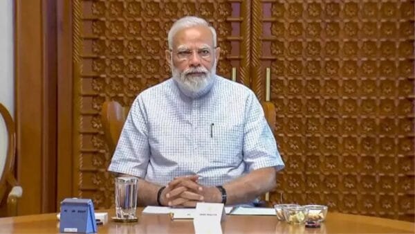 बड़ी खबर : PM मोदी रात 8 बजे करेंगे देश को संबोधित