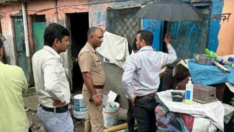 गैस सिलिंडर ब्लास्ट, पांच लोग झुलसे, तीन मासूम भी शामिल