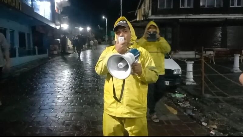 बिग ब्रेकिंग: भागीरथी का जलस्तर बढ़ा, हर्षिल बाजार कराया जा रहा खाली!