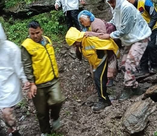 उत्तरकाशी आपदा: राहत कार्य के लिए वरिष्ठ पुलिस अधिकारियों और विशेष बलों की तैनाती