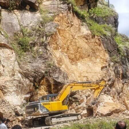 उत्तरकाशी जिले में सड़कों की स्थिति, ये मार्ग अब भी बंद, इनके खुलने का इंऊ