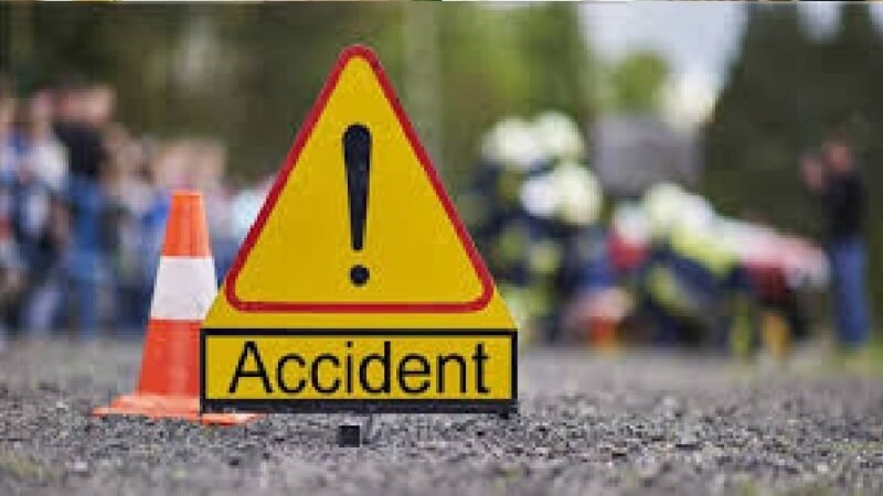 कालाढूंगी के पास गड़प्पू में भयानक सड़क हादसा, दो युवकों की मौत