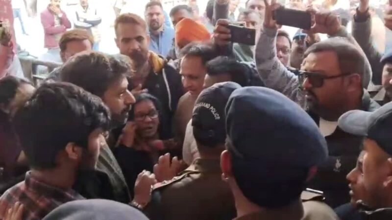 उत्तराखंड : मोर्चरी में चूहों ने कुतर दिया शव, मचा बवाल, डीएम ने बैठाई मजिस्ट्रियल जांच