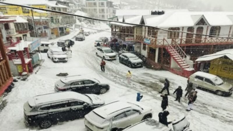 उत्तराखंड मौसम अपडेट : आज भी हल्की बारिश और बर्फबारी की संभावना, 31 मार्ग अभी बंद