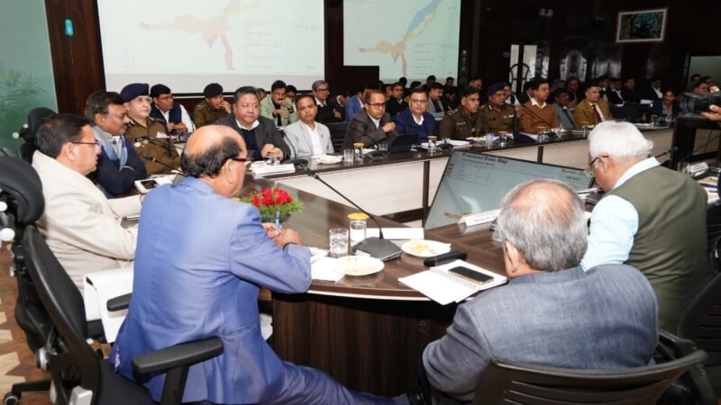 हरिद्वार अर्ध कुंभ 2027 की तैयारियां शुरू: मुख्य मंत्री ने निर्देश जारी।