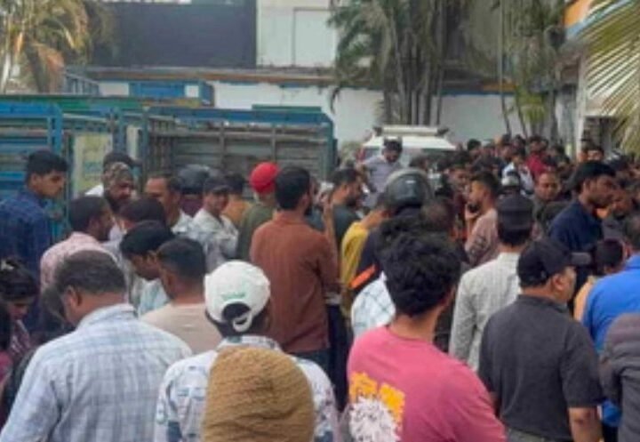 ईरान युद्ध की आंच दून की रसोई तक, गैस सिलेंडर के लिए एजेंसियों पर लंबी कतारें