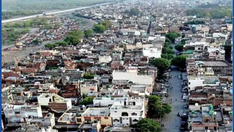 बनभूलपुरा रेलवे अतिक्रमण मामला: प्रभावित परिवारों के पुनर्वास की तैयारी, PM आवास योजना के तहत लगेंगे कैंप