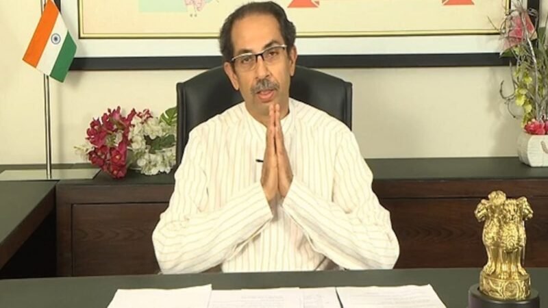 महाराष्ट्र में फिर बड़ा सियासी भूचाल: शिवसेना (UBT) में बड़ी बगावत की आहट, शिंदे गुट के संपर्क में 7 सांसद!