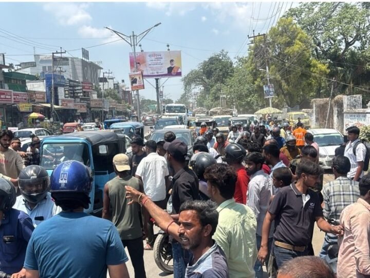 BIG BREAKING: देहरादून में अनियंत्रित सिटी बस का कहर, छह लोगों को कुचला!