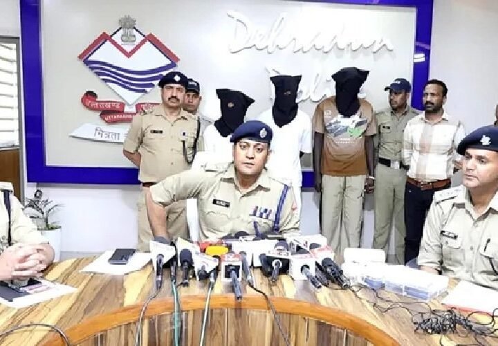 उत्तराखंड : ऑपरेशन प्रहार के तहत बड़ी कार्रवाई, कोकीन तस्करी गिरोह का भंडाफोड़