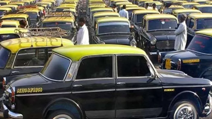 मुंबई में ऑटो-टैक्सी चालकों की तीन दिवसीय हड़ताल, मराठी की अनिवार्यता का विरोध
