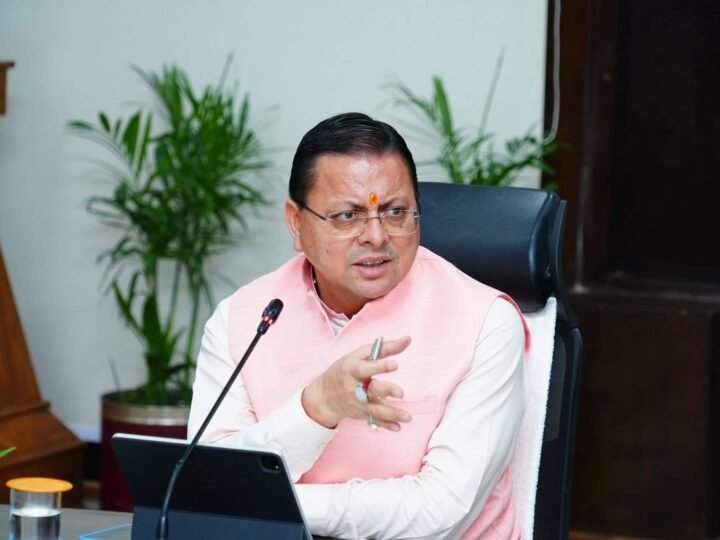 तमक नाला आपदा पर सीएम धामी की सीधी नजर, राहत-बचाव और कनेक्टिविटी बहाली के निर्देश