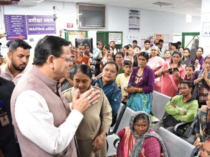 मुख्यमंत्री ने पीपलकोटी टनल हादसा श्रमिकों से मिले।