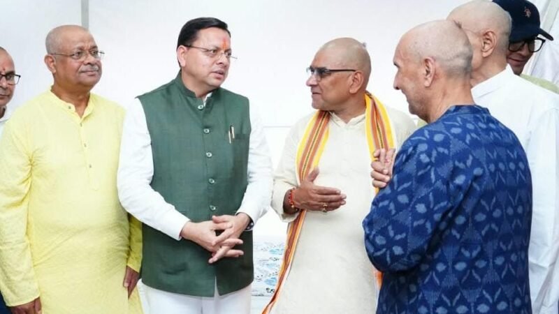 सूचना आयुक्त दलीप सिंह कुंवर हुये सख्त एक नहीं तीन पीसीएस अधिकारियों पर लगाया जुर्माना