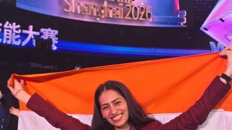 विश्व कौशल प्रतियोगिता में भारत का शानदार प्रदर्शन, चिनियालीसौड़ की रिटेल सेल्स में सानिया जोशी ने देश के लिए जीता सिल्वर