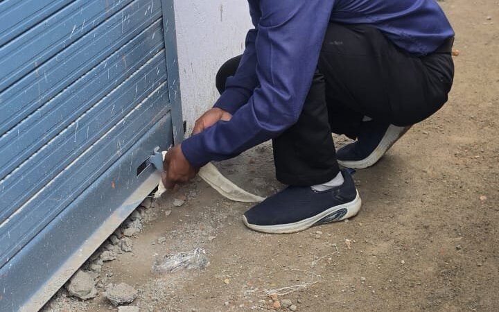अवैध निर्माण पर एमडीडीए की कार्रवाई, माजरा और बंगाली कोठी में दो भवन सील