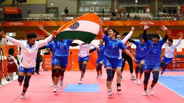 महिला कबड्डी में भारत का स्वर्णिम दांव, ईरान को 37-34 से हराया